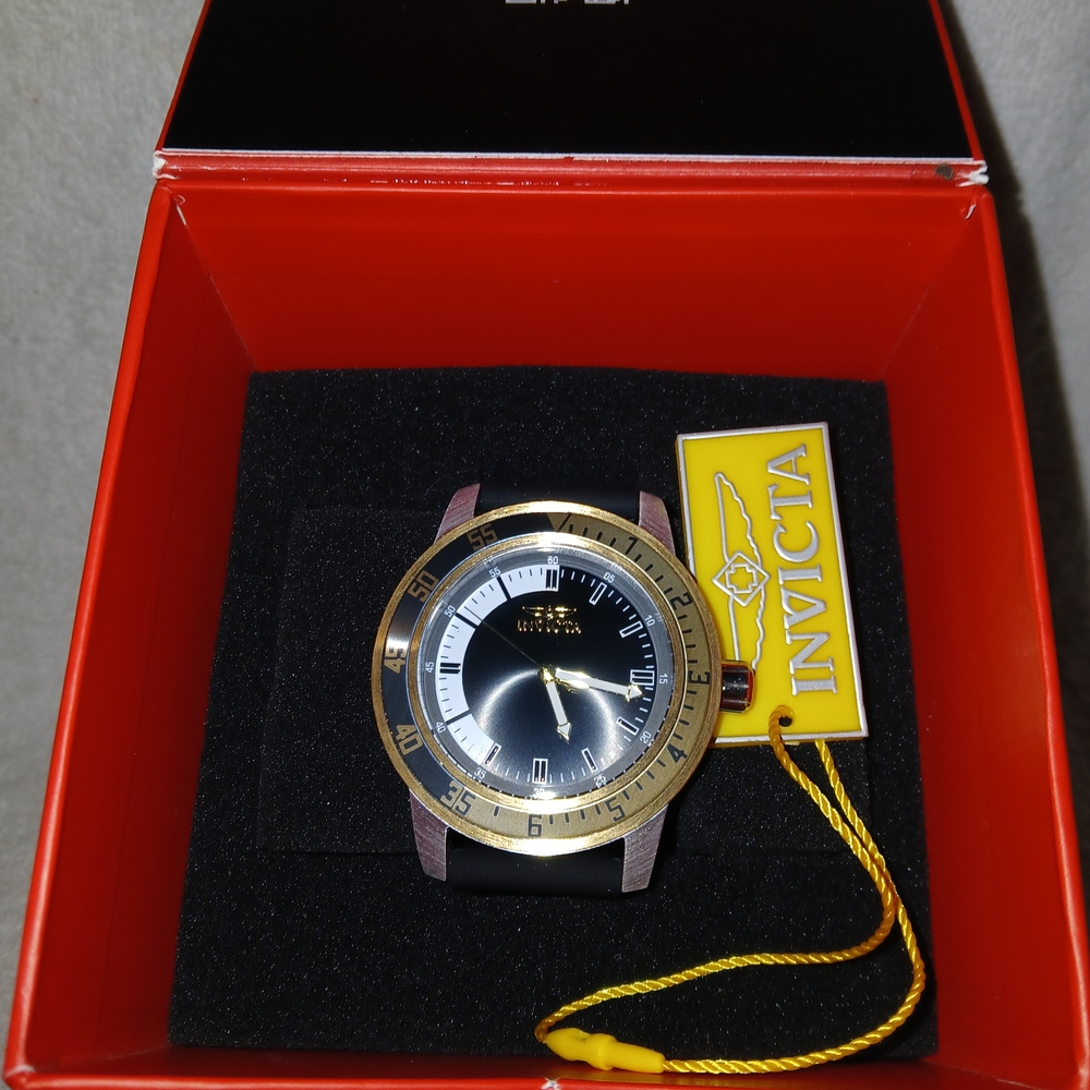 Invicta Gold and Black Men's Watch with Yellow Tag